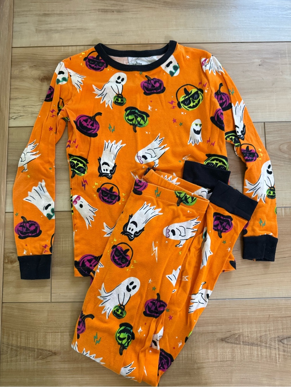 Kids Halloween Ghost & Pumpkin Pajama Set in Orange